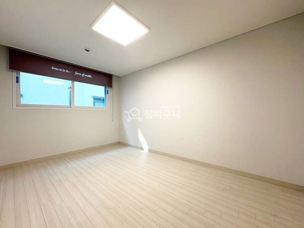 경기 고양일산서구 대화동 GTX-A 킨텍스역 인근! 교통 호재! 인프라 최적화에 학세권 입지좋은 대화동 넓은 대형 쓰리룸 분양 매물번호 13406 사진 8