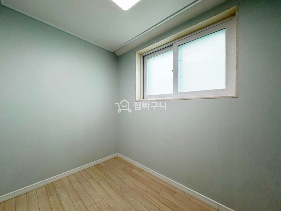 경기 수원권선구 서둔동 §서둔동에 위치한 실용적인 구조의 쓰리룸 § 분양 매물번호 13386 사진 11