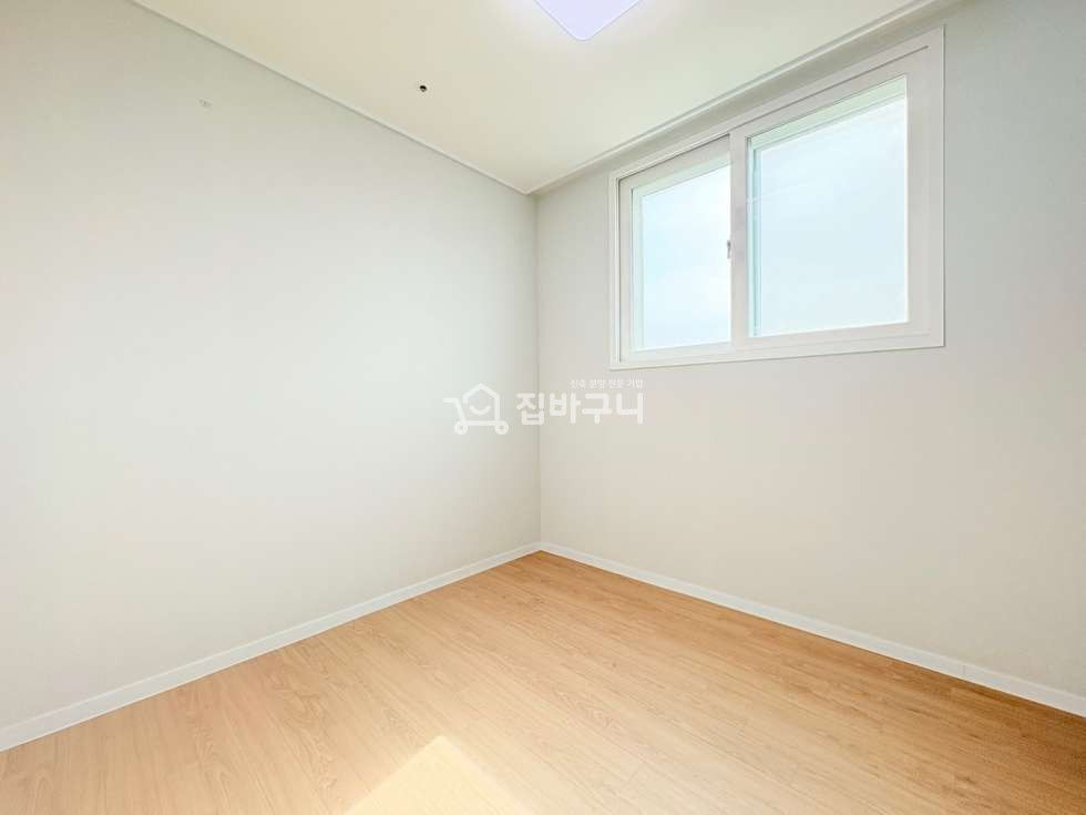경기 시흥시 거모동 다양한 옵션 신길온천역/안산역 차량 5분거리 넓고 쾌적한 쓰리룸 분양 매물번호 13383 사진 10