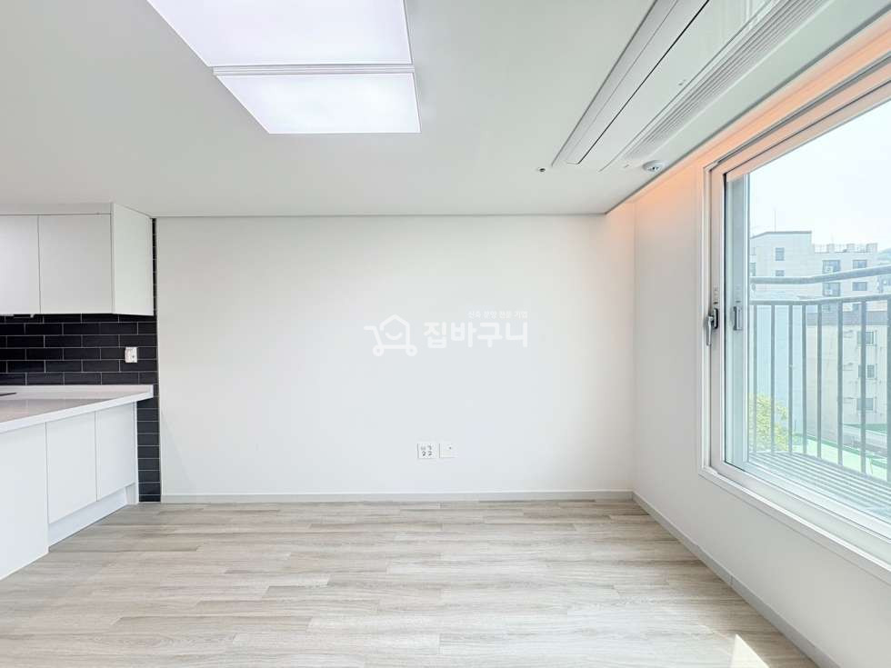 인천 미추홀구 숭의동 입지 좋은 햇살 가득한 채광 좋은 숭의동 3룸! 분양 매물번호 13382 사진 4