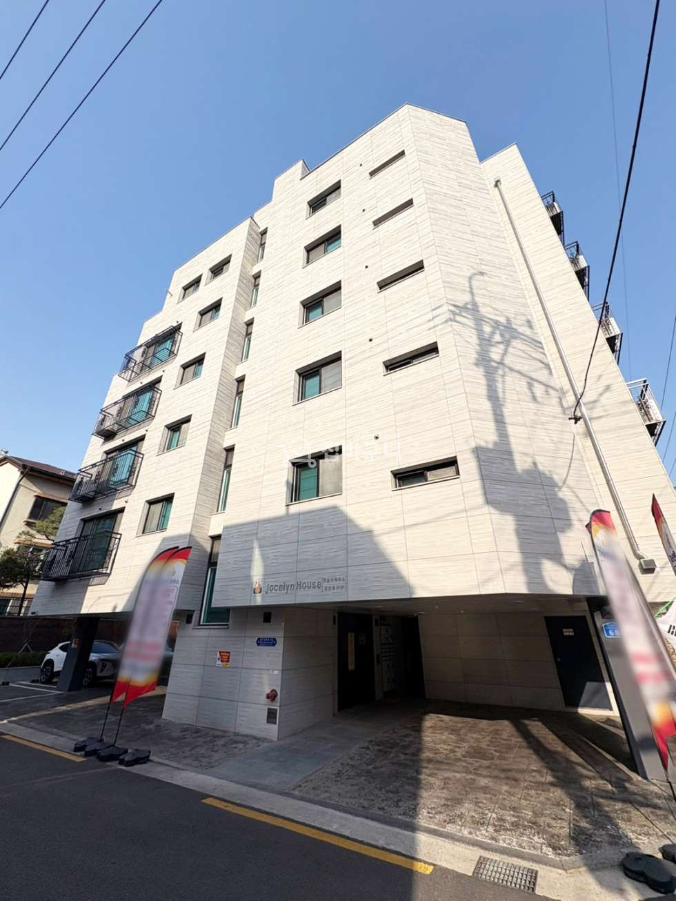 서울 마포구 성산동 ※마포구청역,가좌역,홍대입구역 인근! 학군지 집중/인프라 집중 된 거실 넓고 통창 채광 좋은 3룸※ 분양 매물번호 13377 사진 15