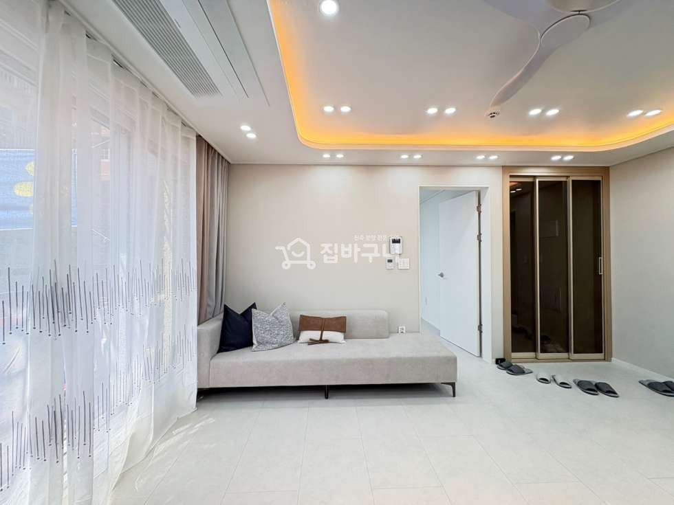 경기 안산단원구 와동 버스정류장이 도보 2분거리! 편리한 교통과 우수한 학군/인프라 를 갖춘 와동 3룸 분양 매물번호 13369 사진 2