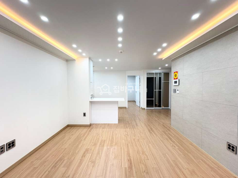 경기 안산단원구 원곡동 ※원곡동 안산역 도보권 쾌적한 테라스와 거실 크기와 맞먹는 4룸 자연채광 최고※ 분양 매물번호 13365 사진 3