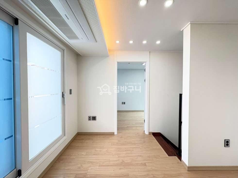 경기 안산단원구 원곡동 ※원곡동 안산역 도보권 쾌적한 테라스와 거실 크기와 맞먹는 4룸 자연채광 최고※ 분양 매물번호 13365 사진 13