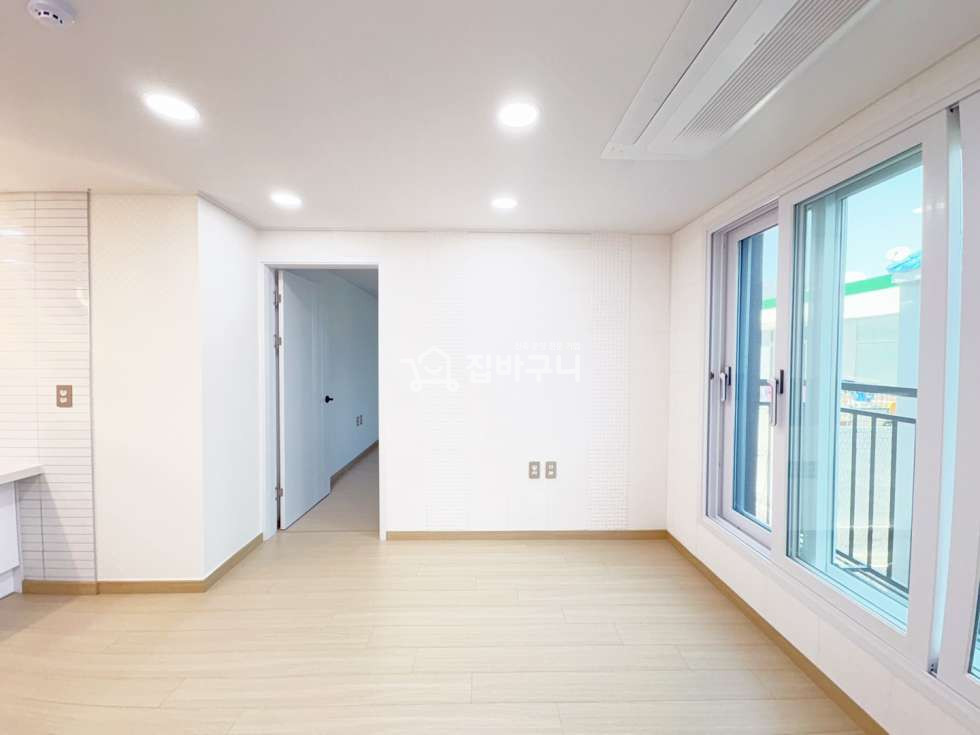 경기 안산단원구 원곡동 선부역 차량 3분 이마트 트레이더스 인근 인프라 최상위 옵션 원곡동 3룸 분양 매물번호 13361 사진 3