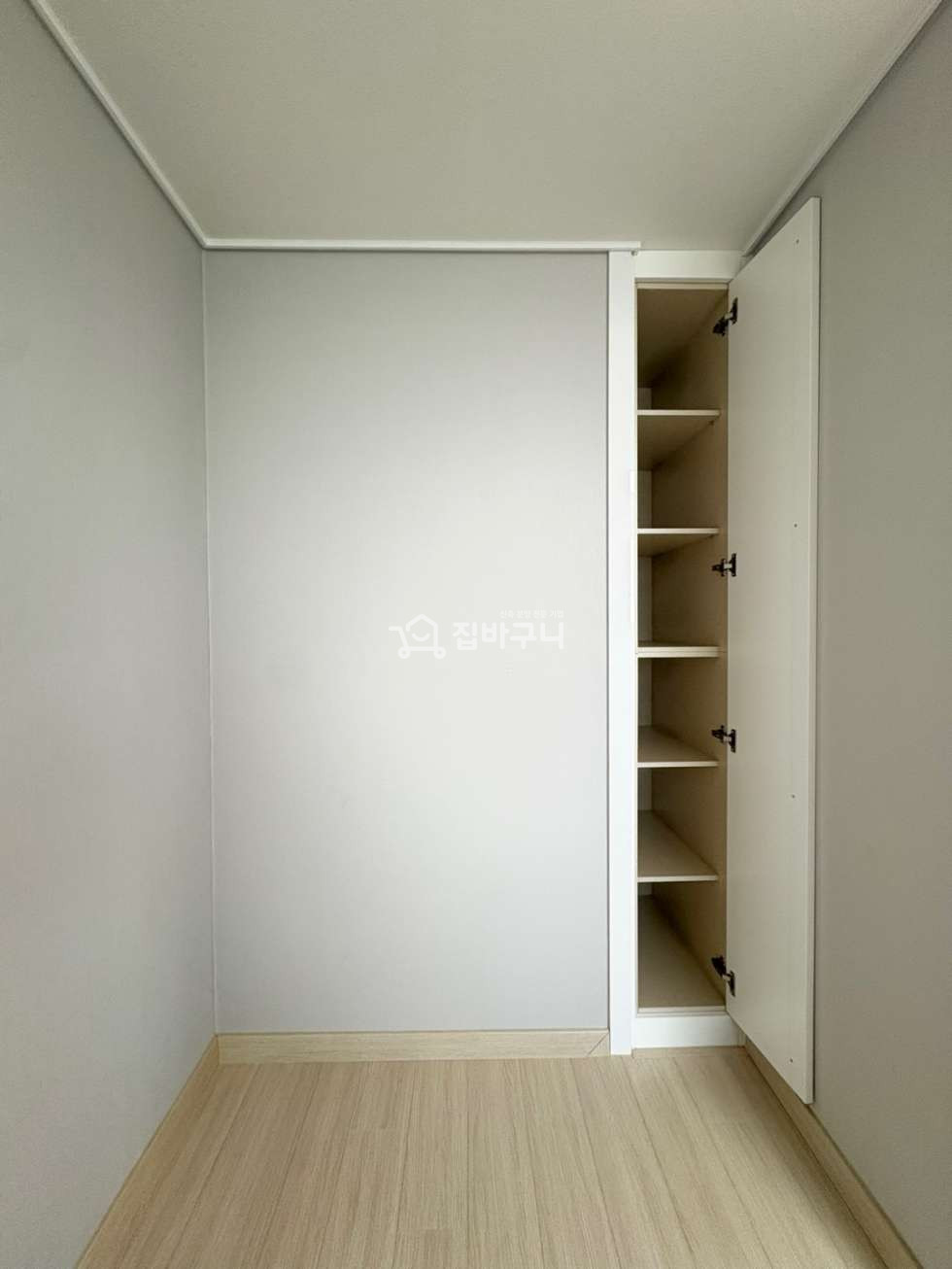 경기 안산상록구 월피동 ▶넓은 테라스가 매력적인 저렴한 실입주금 월피동 3룸 ◀ 분양 매물번호 13357 사진 9
