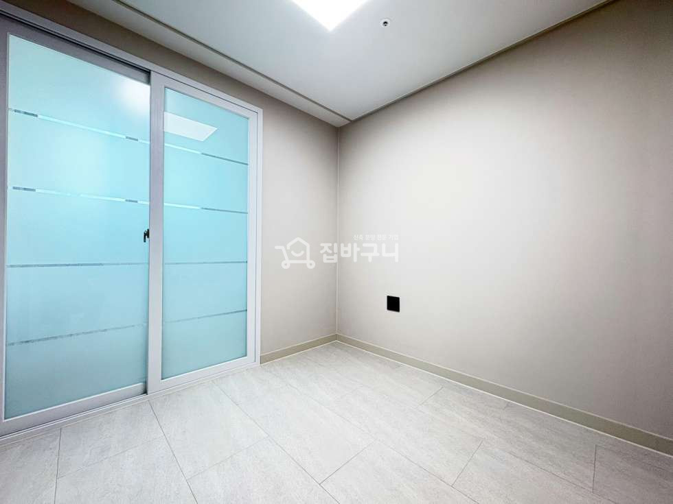 서울 은평구 갈현동 ☆연신내역 3호선, 6호선, GTX 트리플 역세권 도보 2분거리 은평구 풀옵션 3룸 아파트☆ 분양 매물번호 13353 사진 10