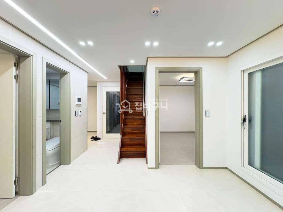 서울 관악구 신림동 ♠사계절 풍경뷰 테라스가 있는 신림동 풀옵션 아이 키우기좋은 어린이집/학세권♠ 분양 매물번호 13328 사진 4