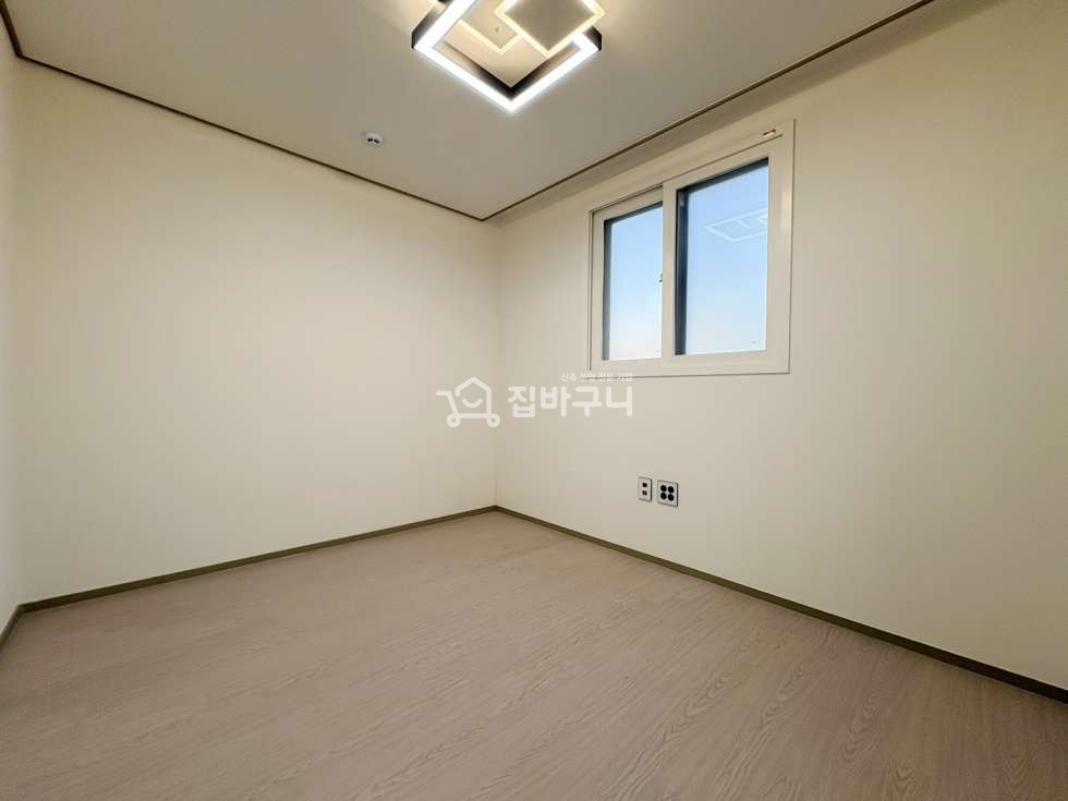 서울 관악구 신림동 ♠사계절 풍경뷰 테라스가 있는 신림동 풀옵션 아이 키우기좋은 어린이집/학세권♠ 분양 매물번호 13328 사진 10