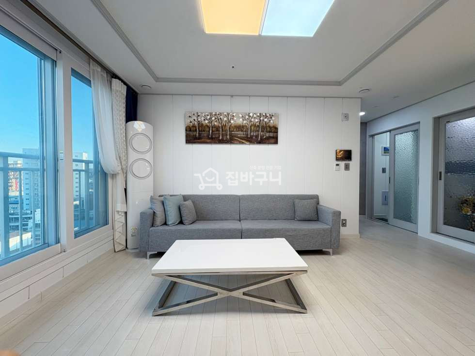 경기 군포시 당동 ○군포역 도보5분거리 역세권에 건조기 옵션까지! 따뜻한 채광 금정 3룸● 분양 매물번호 13321 사진 2