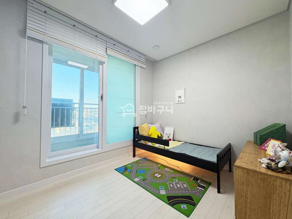 경기 군포시 당동 ○군포역 도보5분거리 역세권에 건조기 옵션까지! 따뜻한 채광 금정 3룸● 분양 매물번호 13321 사진 10