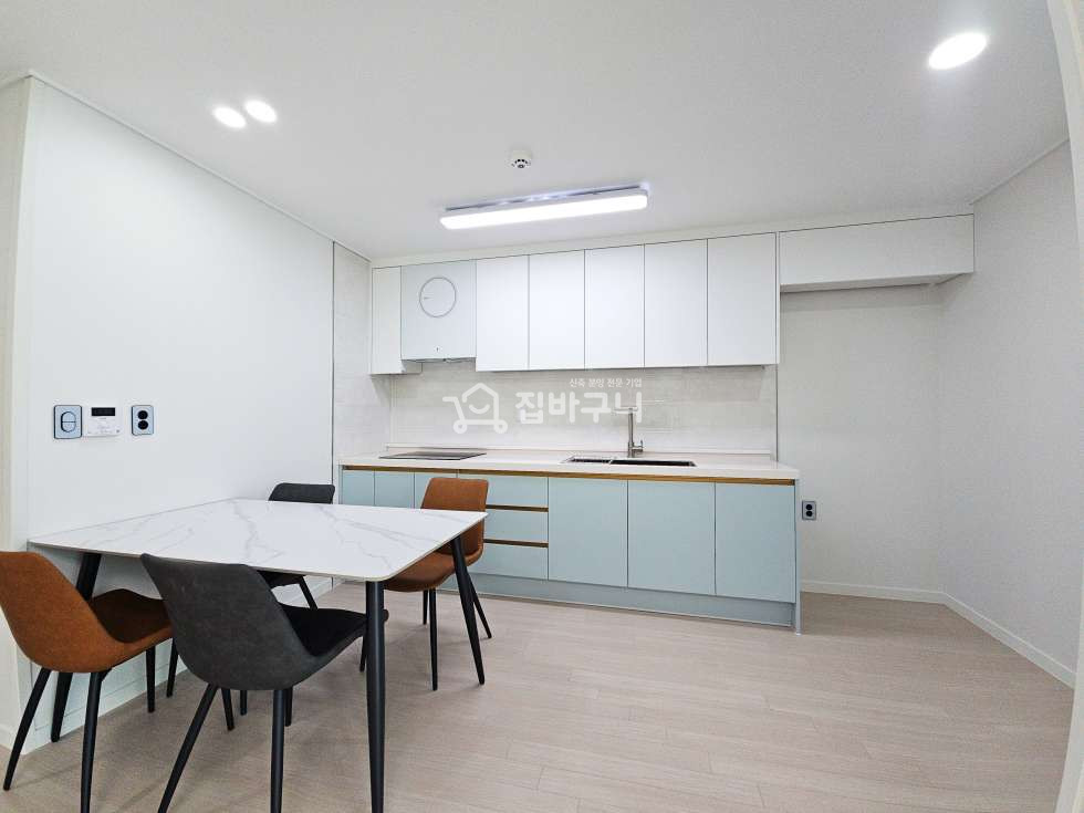 경기 수원권선구 세류동 ★세류역 도보권! 넓고 쾌적한 탁트인 공간감 3룸★ 분양 매물번호 13308 사진 5
