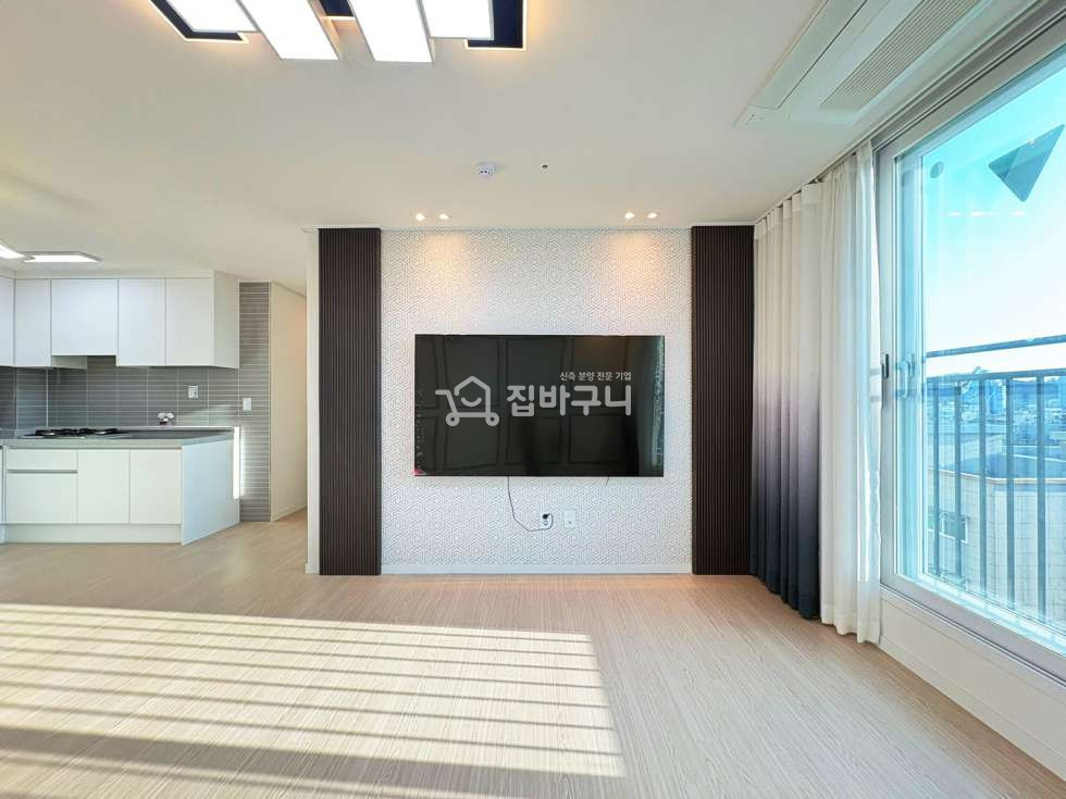 경기 수원장안구 정자동 ◆학세권! 인프라 최고 채광좋은 화서역 차량9분 3룸◆ 분양 매물번호 13307 사진 1