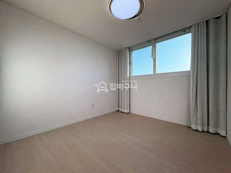 경기 수원장안구 정자동 ◆학세권! 인프라 최고 채광좋은 화서역 차량9분 3룸◆ 분양 매물번호 13307 사진 8