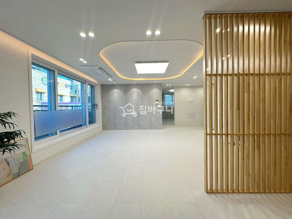 경기 안산상록구 월피동 우드 포인트 인테리어의 깔끔한 신축급 3룸, 실내설비 완벽구비 분양 매물번호 13262 사진 1