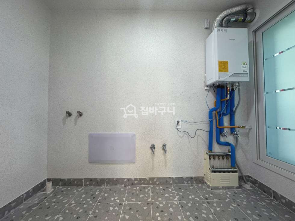 경기 안산상록구 월피동 우드 포인트 인테리어의 깔끔한 신축급 3룸, 실내설비 완벽구비 분양 매물번호 13262 사진 14