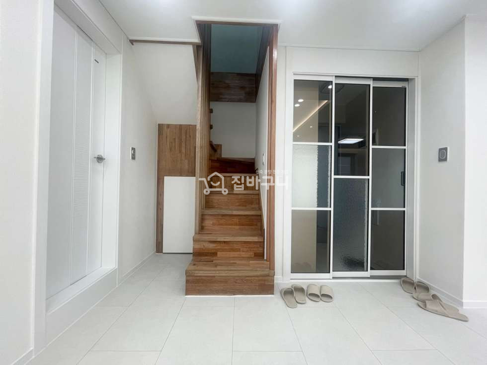 경기 안산단원구 선부동 넓은테라스는 기본! 구조 잘 빠진 펜션같은집 분양 매물번호 13257 사진 9