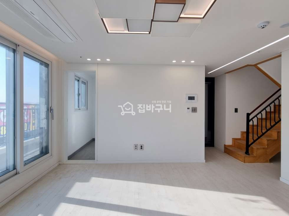 경기 부천원미구 원미동 공간 활용하기 좋은 넓찍~한 신축빌라 ! 5룸+테라스의 복층 매물★ 분양 매물번호 13252 사진 6