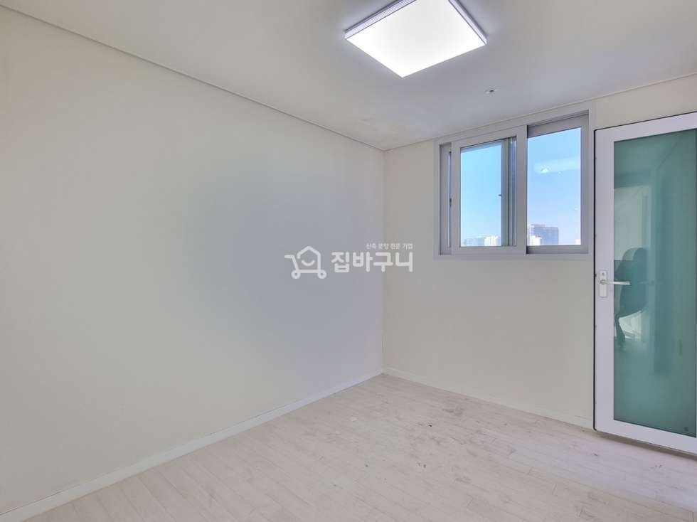 경기 부천원미구 원미동 공간 활용하기 좋은 넓찍~한 신축빌라 ! 5룸+테라스의 복층 매물★ 분양 매물번호 13252 사진 23