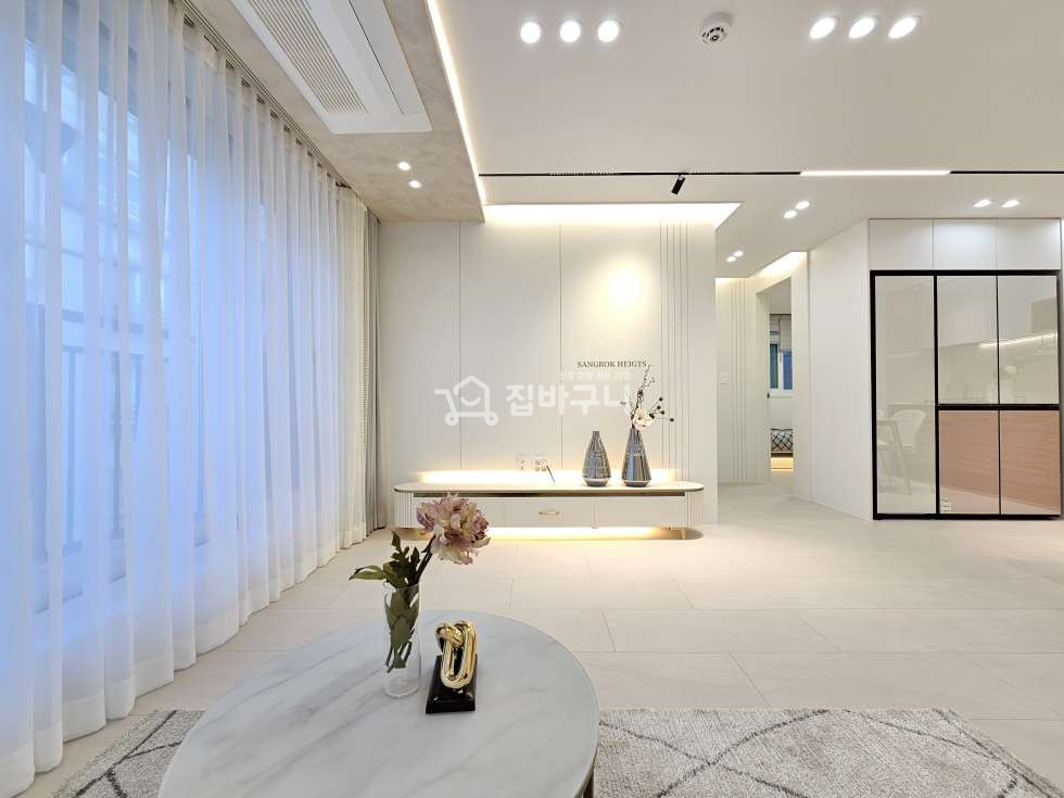 경기 안산상록구 일동 ◆상록수역 초역세권!◆ 럭셔리 포세린타일 풀옵션 3룸! 분양 매물번호 13197 사진 2