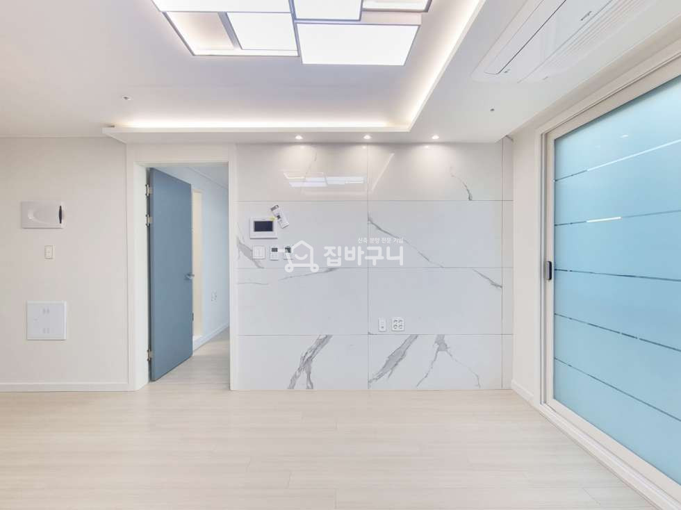서울 강서구 염창동 [강서구 최신매물] 염창역 3분컷! 신축급 프리미엄 소형단지 풀옵션 쓰리룸! 분양 매물번호 13181 사진 3