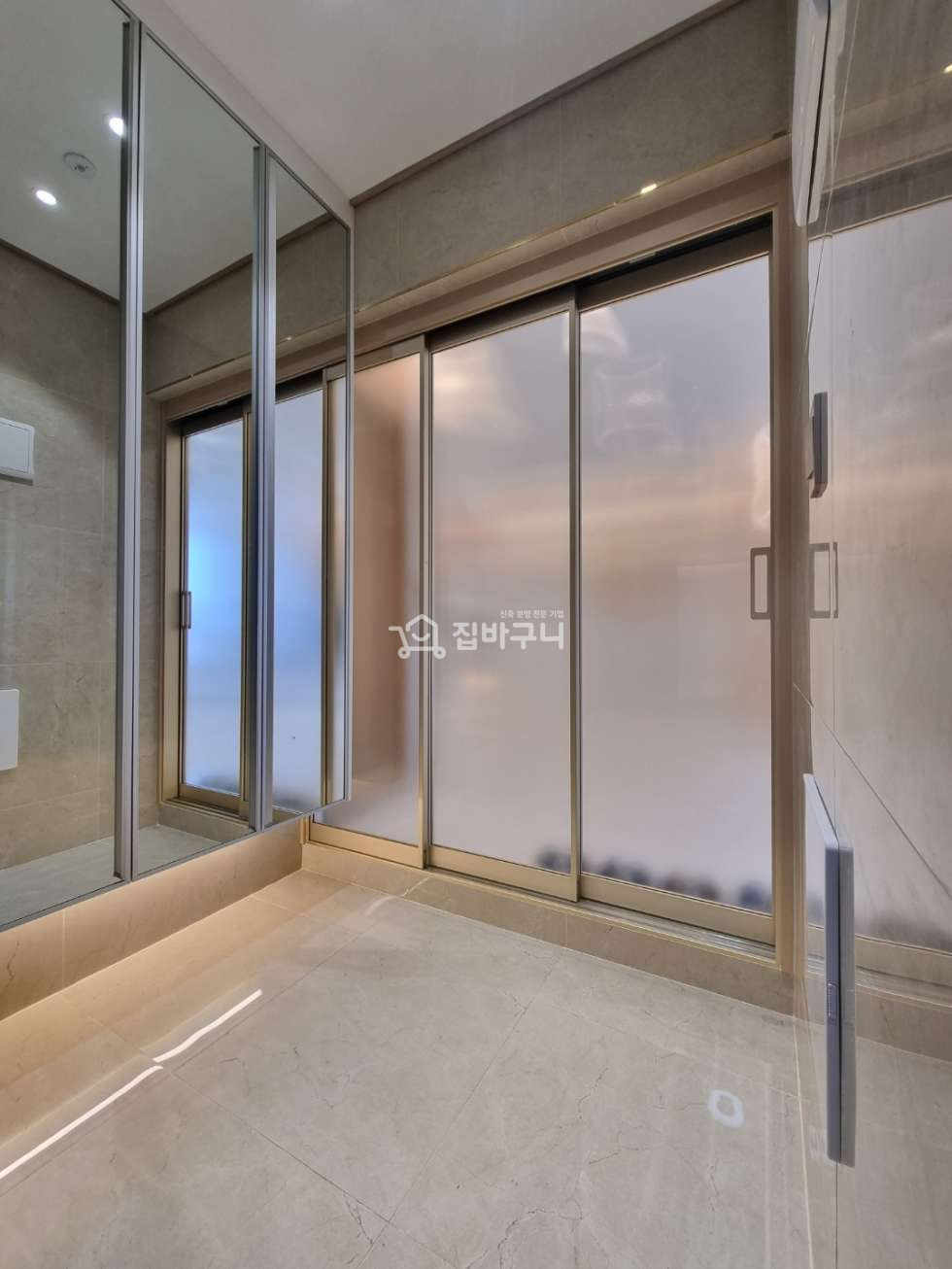 경기 양주시 광사동 [[양주 광사동 7호선 연장지]] 대형평수 신축 3룸 *각 호수별 텃밭제공 분양 매물번호 12155 사진 18