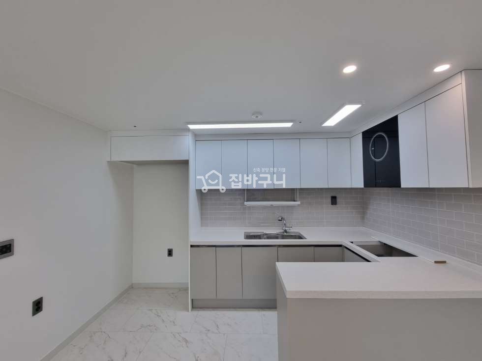 인천 미추홀구 도화동 [시민공원역, 도화역 도보권] 33평형 수납공간 많은 쓰리룸 분양 매물번호 12152 사진 5
