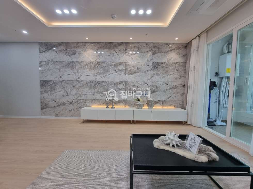 경기 시흥시 거모동 거모동 깔끔한 인테리어 3룸 도시형아파트 복층,테라스세대有 분양 매물번호 12173 사진 2