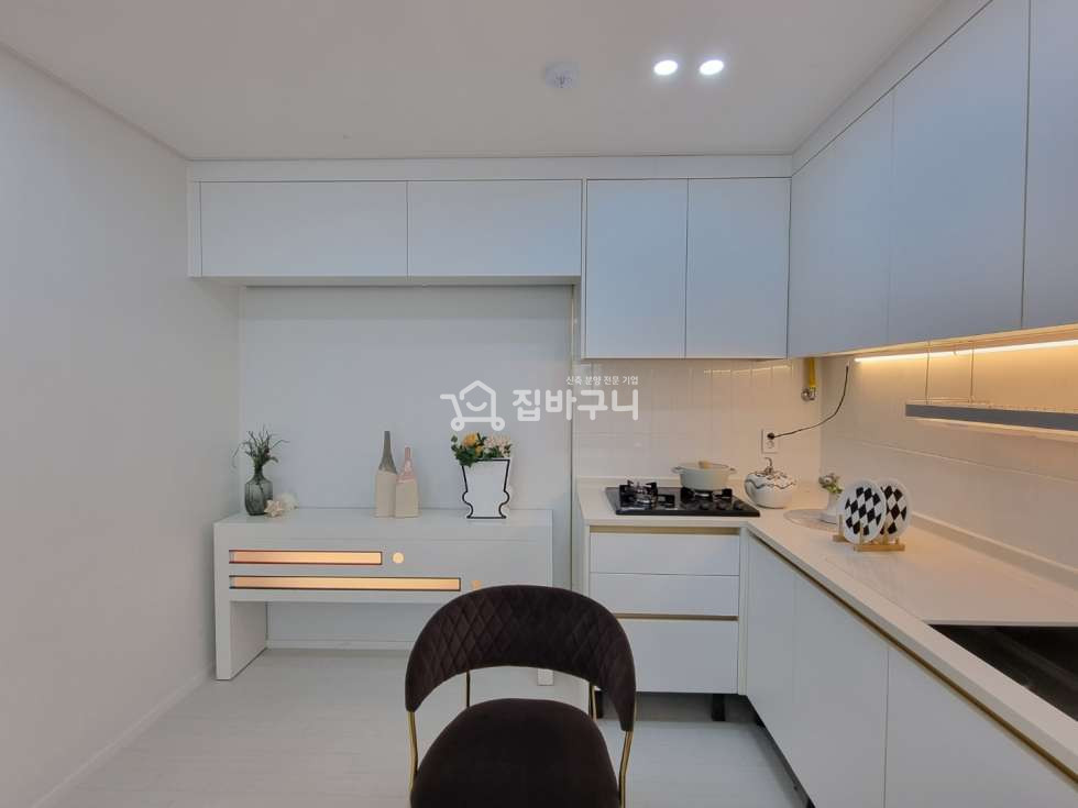 경기 부천소사구 소사본동 소사역 도보5분거리-초역세권 깔끔한 화이트인테리어 3룸 도시형아파트! 분양 매물번호 12168 사진 6