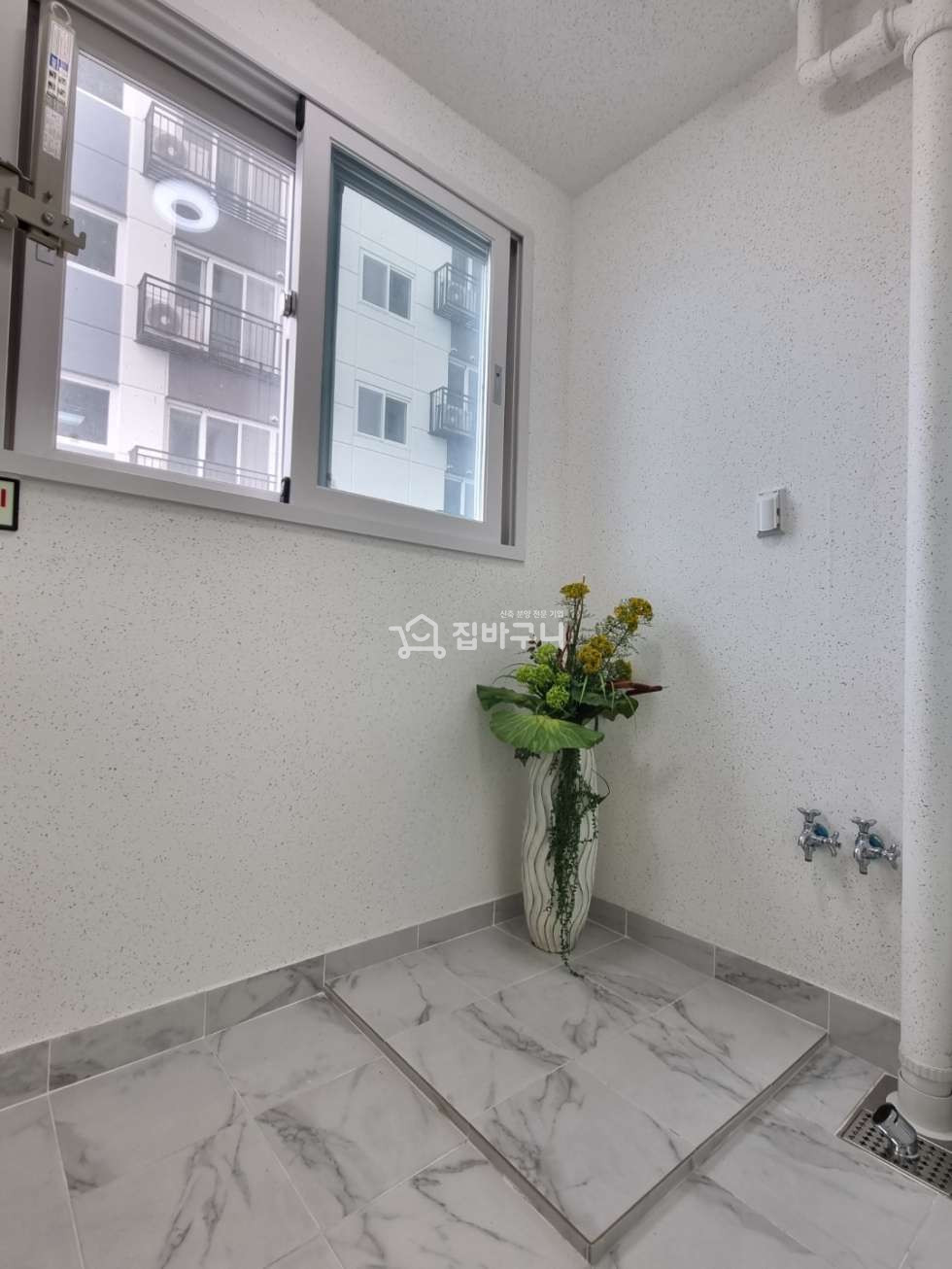 인천 서해구 가좌동 가좌역 바로 앞! 깨끗한 화이트 인테리어 신축 3룸 분양 매물번호 12164 사진 12