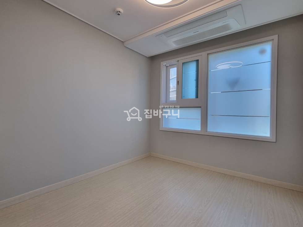 경기 안산단원구 원곡동 채광좋은 코너 정남향집! 층별 단독세대 신축 복층빌라 분양 매물번호 12195 사진 11