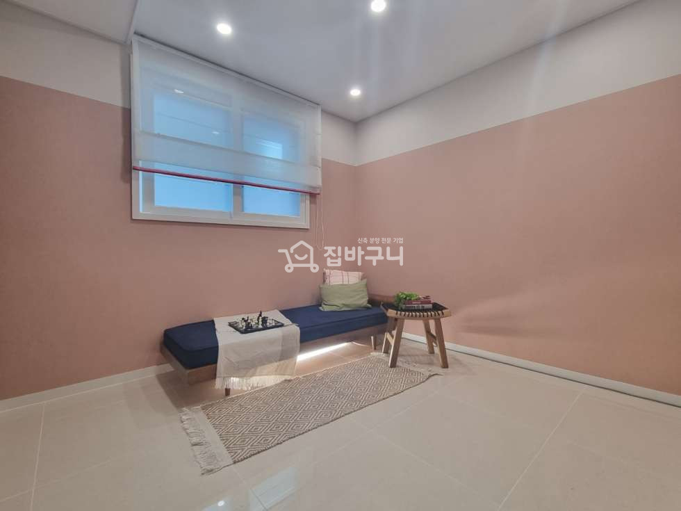 경기 수원권선구 구운동 구운중학교 바로 옆/교통 좋은 신축3룸[테라스/복층세대有] 분양 매물번호 12193 사진 11
