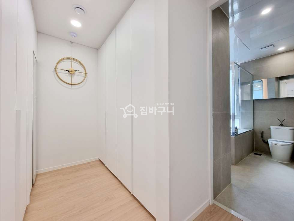 서울 중구 필동2가 [펜트하우스] 충무로역 도보6분 역세권/거실2 방3 욕실3 분양 매물번호 12180 사진 11