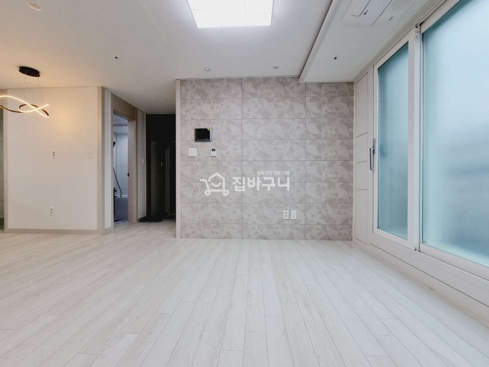 서울 중랑구 중화동 중화역 도보1분 초 역세권위치! 인프라 좋은 신축3룸 분양 매물번호 12238 사진 2