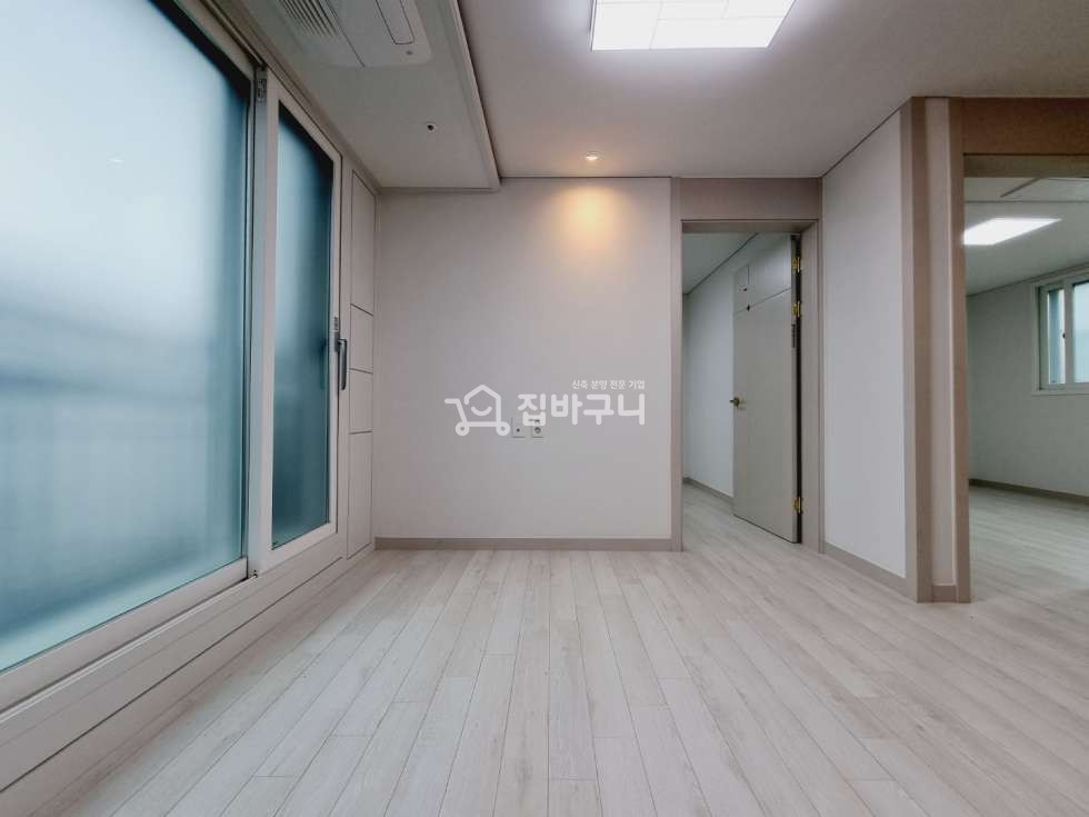 서울 중랑구 중화동 중화역 도보1분 초 역세권위치! 인프라 좋은 신축3룸 분양 매물번호 12238 사진 3