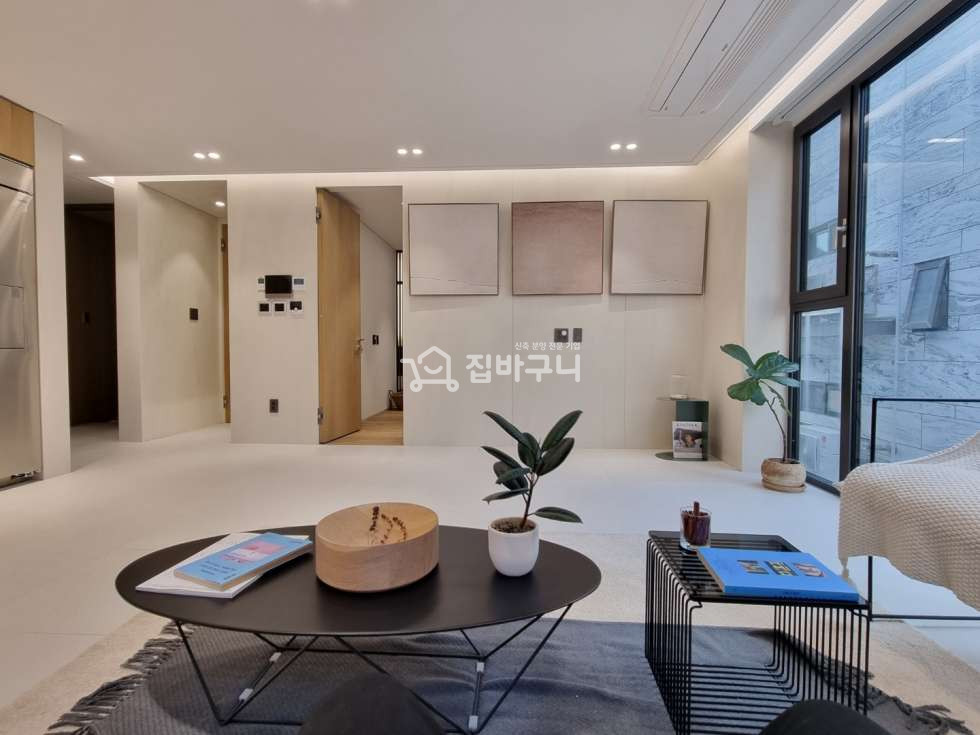 서울 서초구 방배동 방배동 고급스러운 2룸(욕실2+드레스룸) 분양 매물번호 12234 사진 2