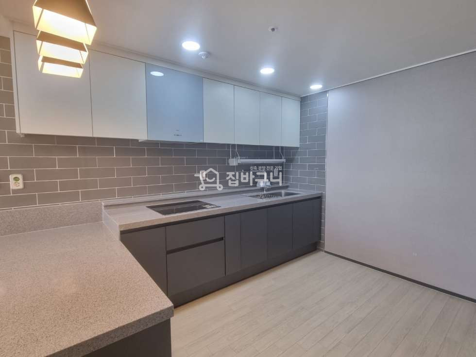 경기 안양만안구 안양동 [안양역 도보10분] 투룸, 쓰리룸 주차공간 넓은 도시형아파트 분양 매물번호 12227 사진 6