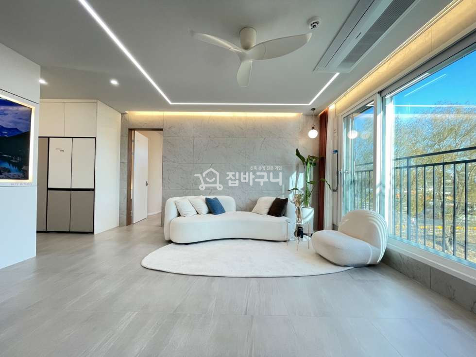 경기 파주시 금촌동 실평수 40평형! *정남향* 옵션 /조망좋은 고급빌라 분양 매물번호 12255 사진 3