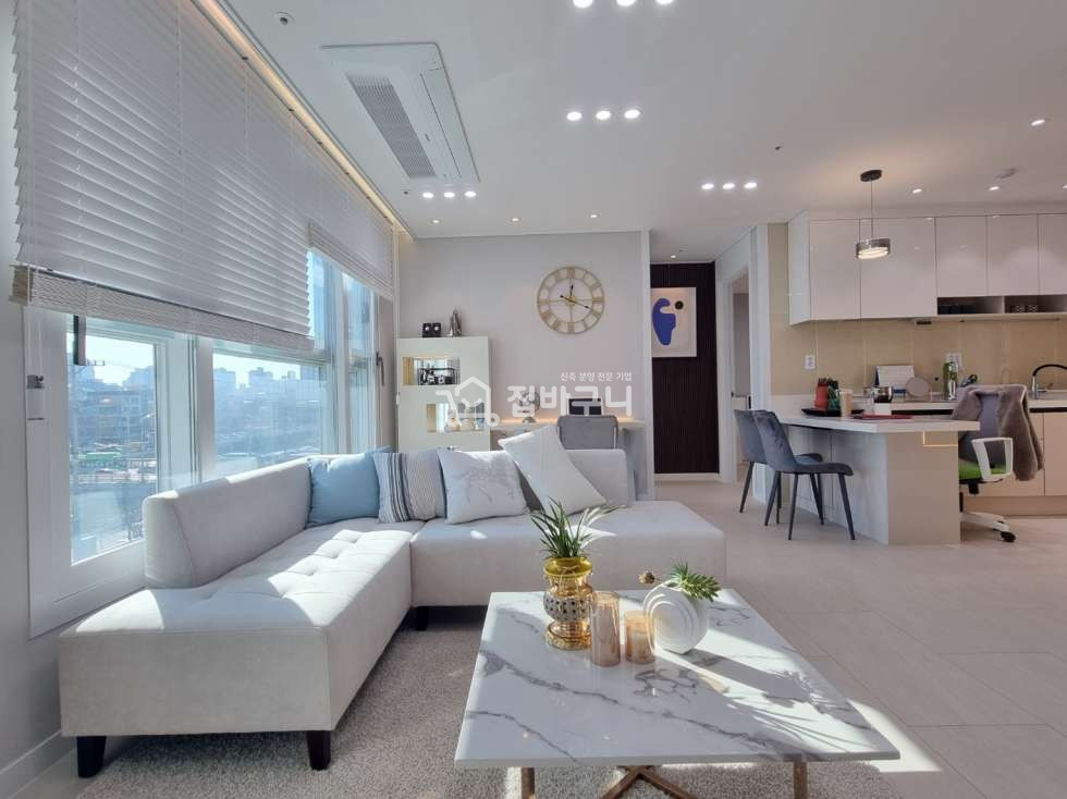 서울 은평구 증산동 [증산역 도보5분] 층별단독세대 불광천뷰 아파트 분양 매물번호 12278 사진 4