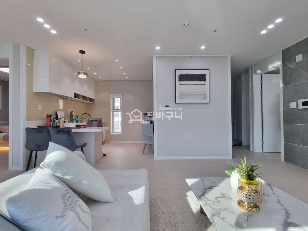 서울 은평구 증산동 [증산역 도보5분] 층별단독세대 불광천뷰 아파트 분양 매물번호 12278 사진 5