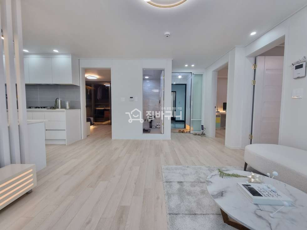 경기 안산단원구 원곡동 비스포크냉장고 옵션 [테라스/복층세대 有] 숲조망 3룸 분양 매물번호 12275 사진 4