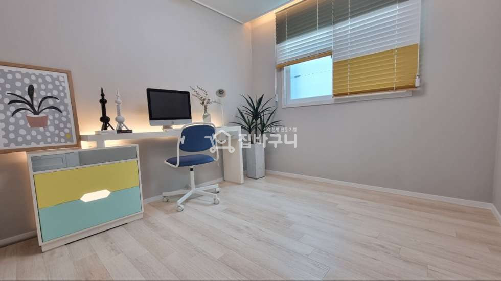 경기 안산단원구 원곡동 비스포크냉장고 옵션 [테라스/복층세대 有] 숲조망 3룸 분양 매물번호 12275 사진 9