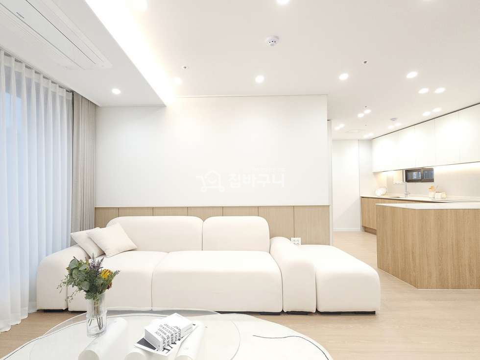 경기 수원팔달구 매산로3가 수원신축 도시형아파트 ◆역세권+학세권◆ 깔끔한 인테리어와 효율적 구조 3룸! 분양 매물번호 13167 사진 5