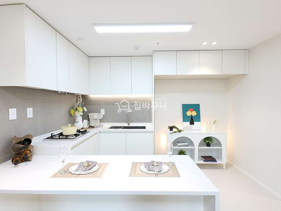경기 부천소사구 심곡본동 부천 신축 도시형 아파트 ♥냉장고,김치냉장고,에어컨, 붙박이장, 세탁기, 건조기, TV♥ 풀옵션 3룸! 분양 매물번호 13134 사진 5