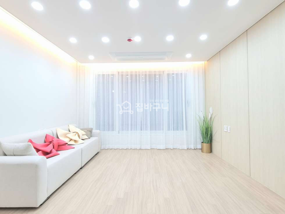 경기 안산상록구 일동 편의점 앞! 편세권~일동공원에서 산책하는 팍세권~♣안산 일동 신축빌라 넓은 2룸+2욕실♣ 분양 매물번호 13120 사진 1