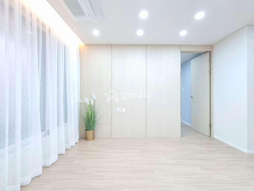 경기 안산상록구 일동 편의점 앞! 편세권~일동공원에서 산책하는 팍세권~♣안산 일동 신축빌라 넓은 2룸+2욕실♣ 분양 매물번호 13120 사진 3
