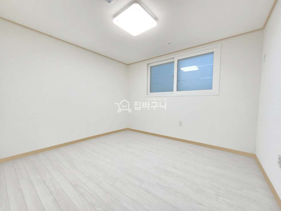 서울 강서구 등촌동 서울 등촌동 신축 도시형 아파트 ◆ 더블역세권, 학세권, 팍세권 ◆ 인기좋은 2룸 타입 소개햅니다. 분양 매물번호 13087 사진 3