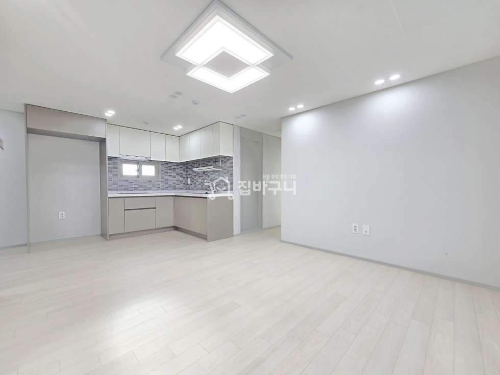 서울 강서구 등촌동 학군최강~! 초등학교, 중학교 도보 1~3 분♥ 서울신축빌라 3룸, 자녀안전 주거지역~! 분양 매물번호 13082 사진 3