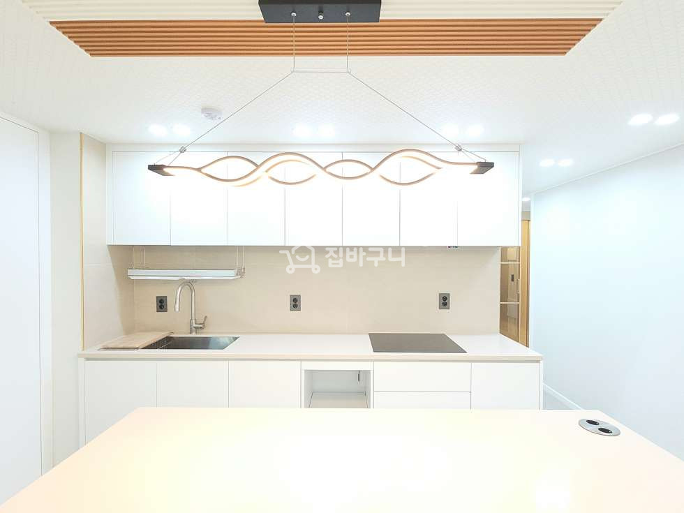 서울 마포구 성산동 ♣숲세권,학세권,역세권♣서울신축빌라 3룸! 입주민을 위한 카페가 ? 옵션도 최고! 분양 매물번호 13040 사진 6