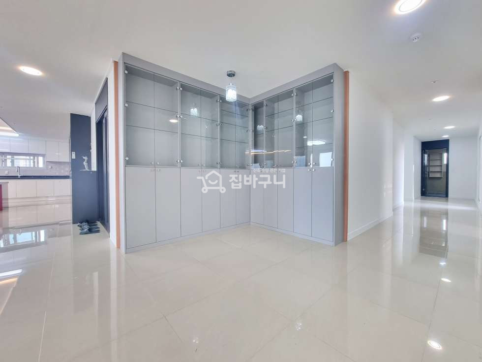 인천 미추홀구 용현동 ◆도보8분 초역세권&학군최고위치 학세권◆ 4룸에 야외테라스까지 있는 인천 타운하우스!! 분양 매물번호 13039 사진 4